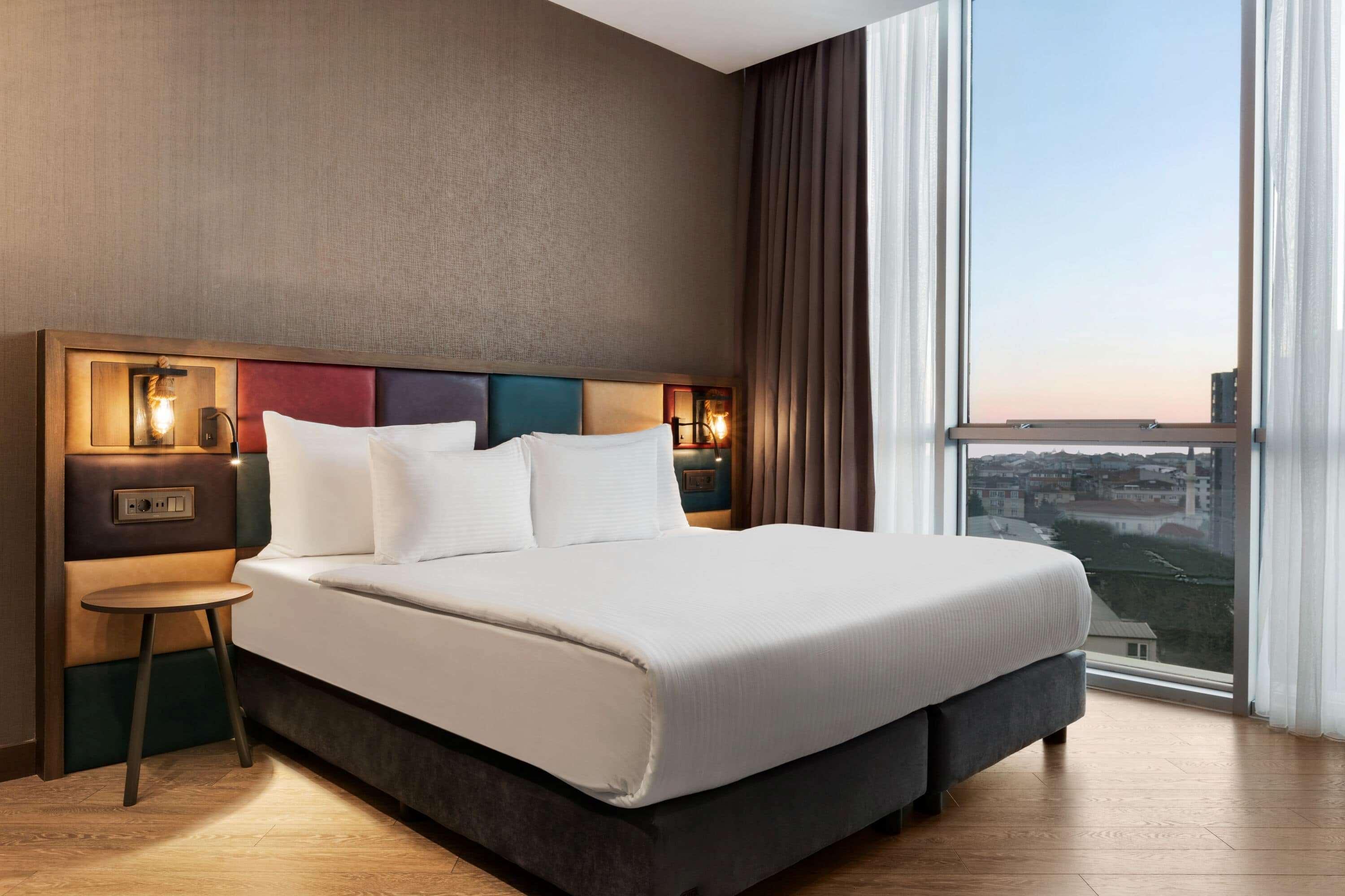 Ramada Encore By Wyndham Istanbul Avcilar Exteriör bild