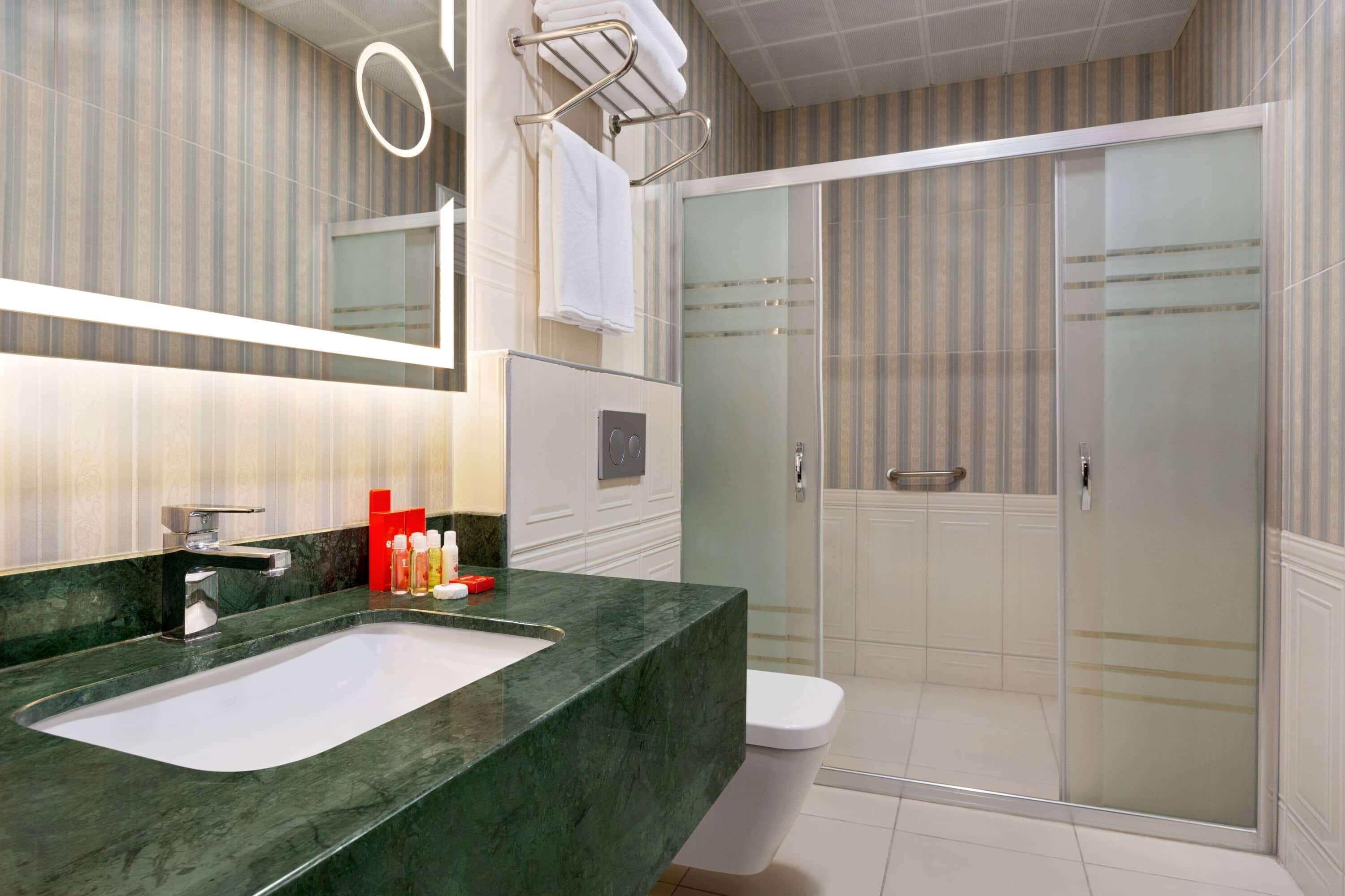 Ramada Encore By Wyndham Istanbul Avcilar Exteriör bild